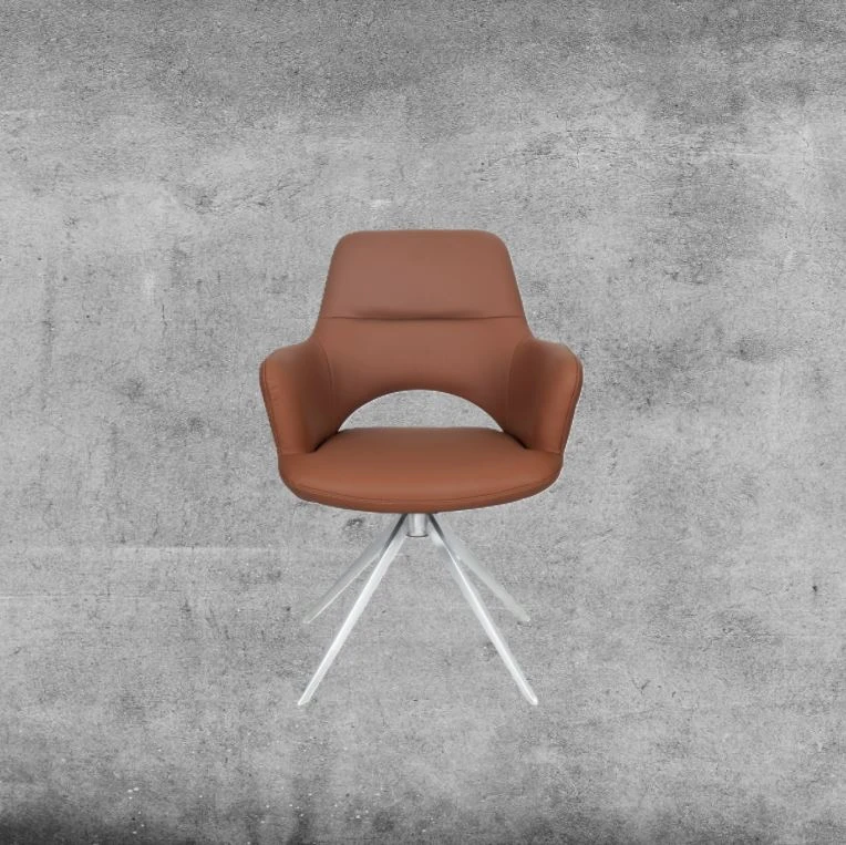 Hundevad Isak stol i cognac læder – Blank returdrej stel Hundevad Isak stol i cognac læder – Blank returdrej stel